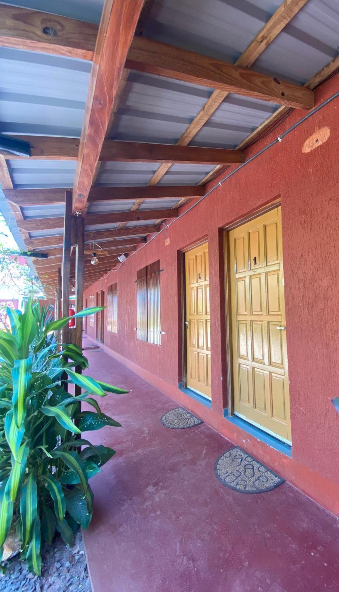 Apart Del Huesped II Puerto Iguazu Exterior photo